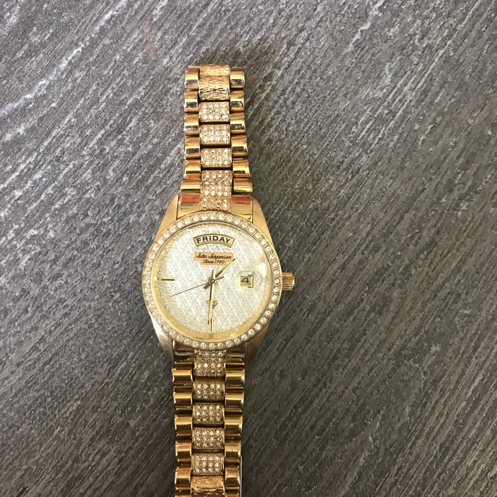 Jules Jorgensen men’s pave crystal accented watch